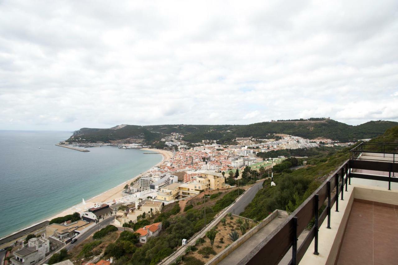 Apartment With A Stunning View Over Sesimbra Exterior foto