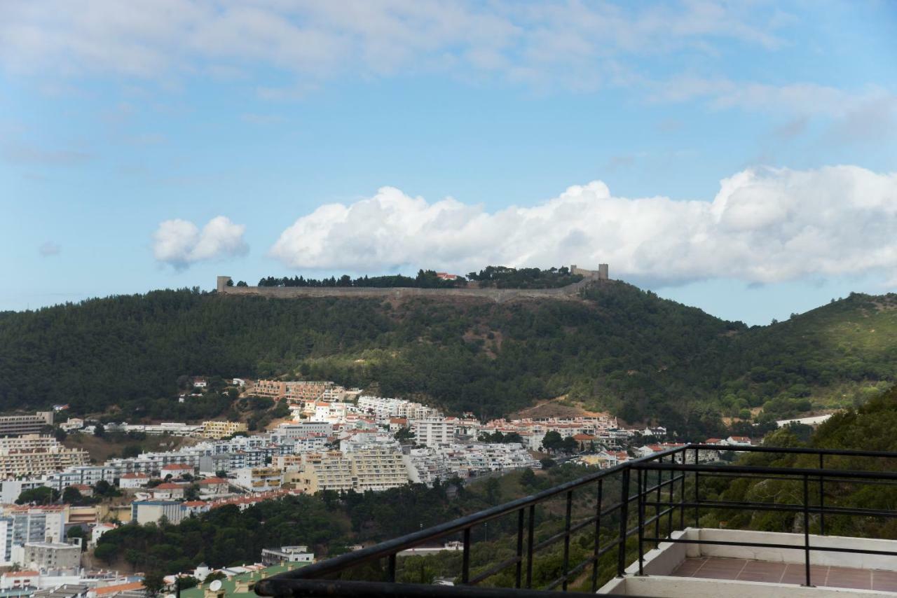 Apartment With A Stunning View Over Sesimbra Exterior foto
