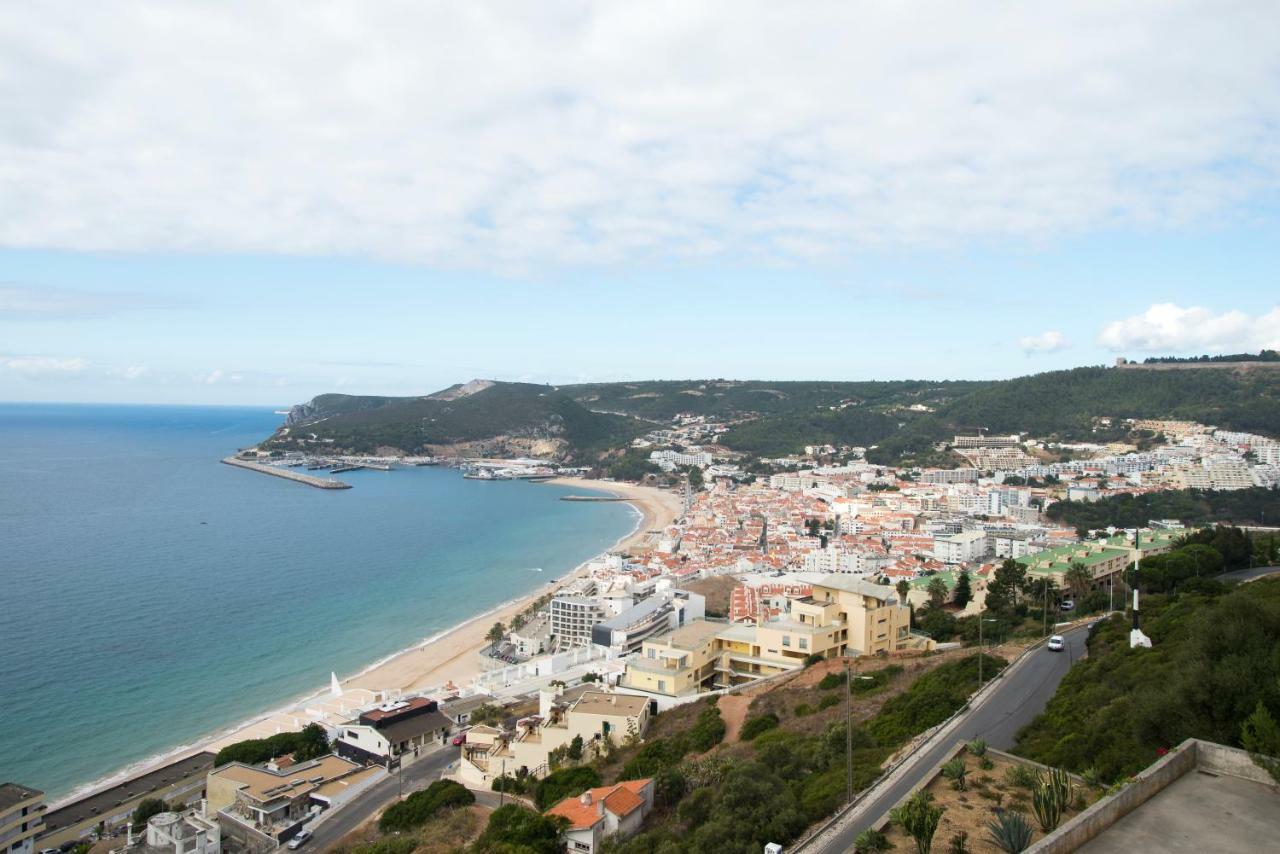Apartment With A Stunning View Over Sesimbra Exterior foto